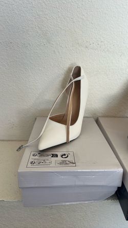Women’s white heel