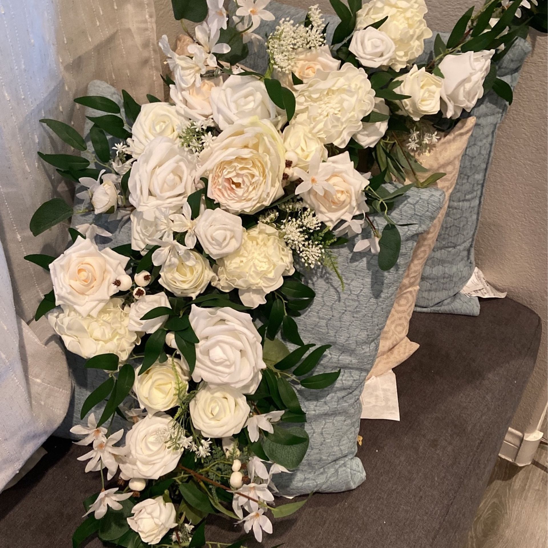 Sweetheart Table Flower Garland For Wedding
