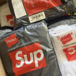 Supreme X Hanes Crew Socks Black - White 4pair