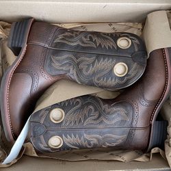 Ariat Heritage Roughstock Western Boot - 9 EE (Wide) - Brown Oiled Rowdy
