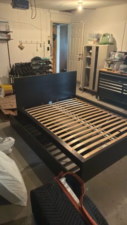 queen size bed frame with drawers (black) (IKEA Malm)