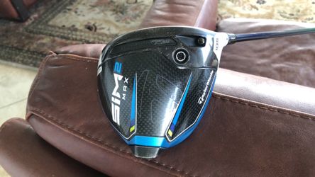 TaylorMade SIM2 Max Driver RH 10.5 Fujikura Ventus Blue 5 Graphite Stiff shaft