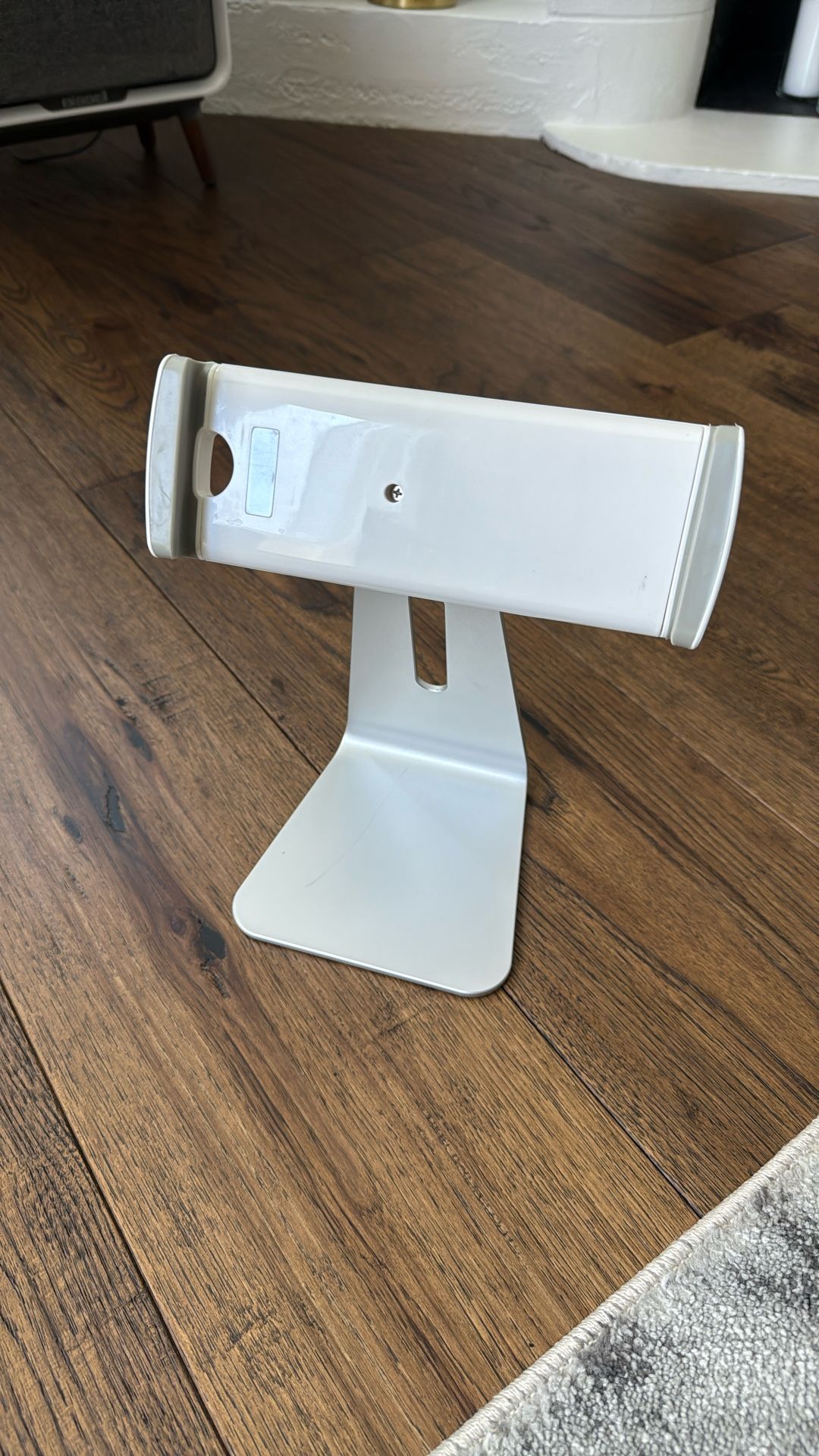 iPad Adjustable Stand