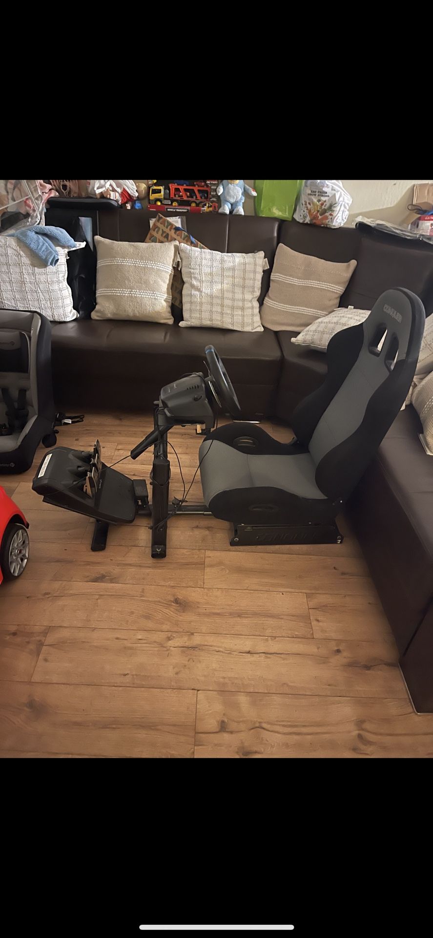 logitech g29 Steering Wheel Plus Shifter 