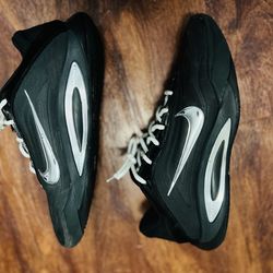 Nike A’One MVP Basketball Shoes Men’s 8/Women’s 9.5