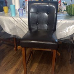 4 high top leather elegant chairs
