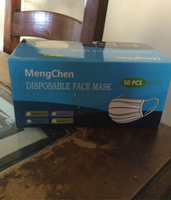 Disposable face mask