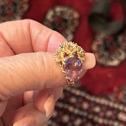 14 Carat, Solid Gold Vintage Amethyst Ring