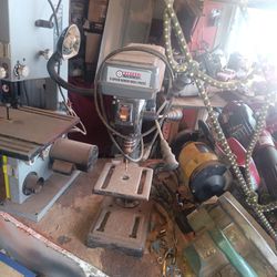 Central  Machinery 5 Speed Bench Drill Press