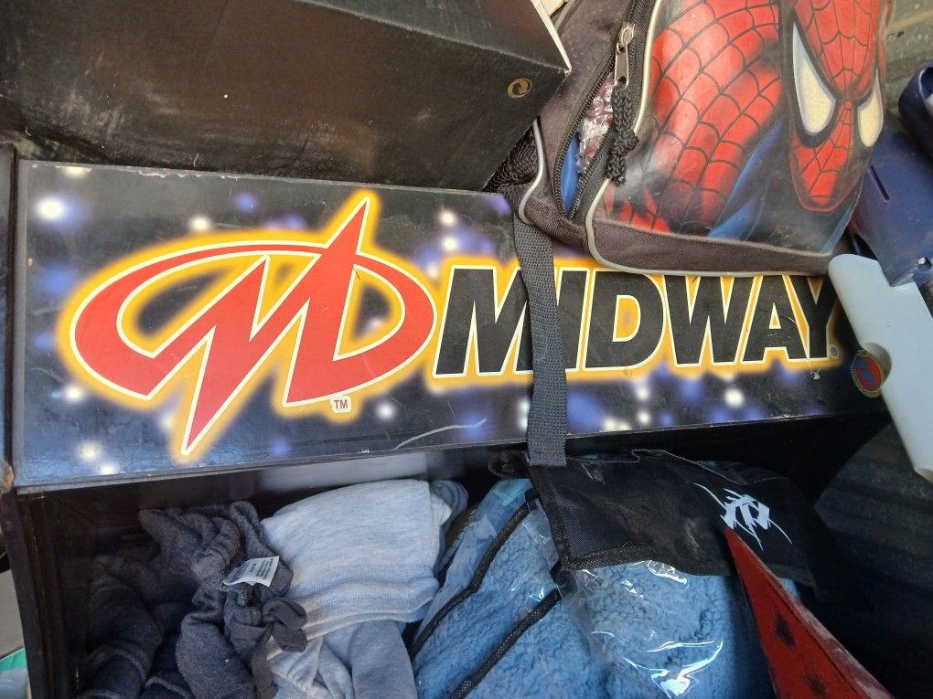 Midway Arcade Game/ 12 Games In 1/ Stand Up Arcade Console 