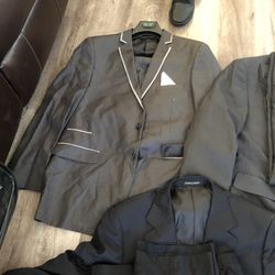 Trajes En Excelentes Condiciones