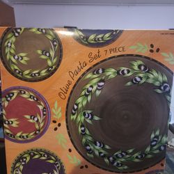 7 PIECE OLIVE PASTA SET BOWLS