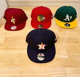 SnapBack Hats 25$ each!