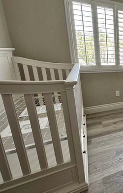Pottery Barn Larkin 4 in 1 with conversion kit