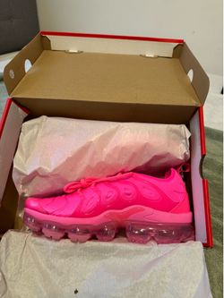 women's air vapormax plus pink