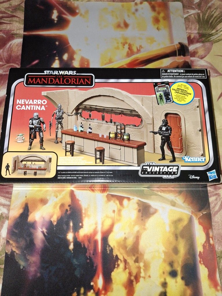 STAR WARS THE VINTAGE COLLECTION THE MANDALORIAN NEVARRO CANYINA PLAYSET...NEW...SMOKE FREE HOME...$36.00 OBO...