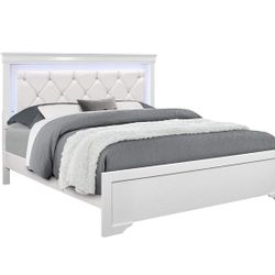 White Bed King Size 