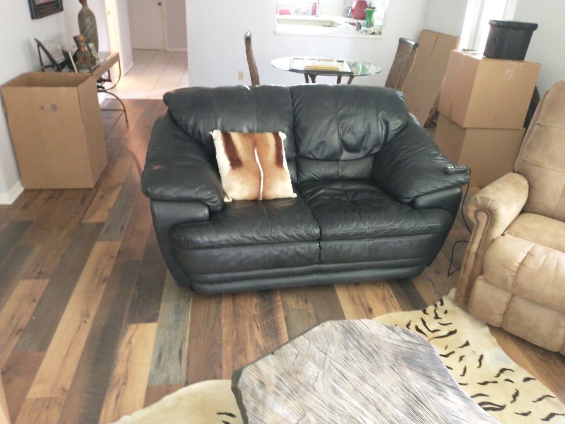Moving Sale! 2 Pieces Nice Leather Loveseat And Couch Plus A Lift Chair!