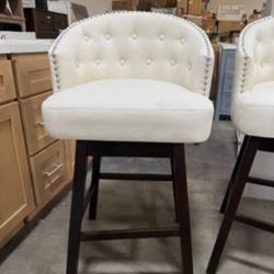 Farmington Swivel Bar Stool 