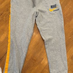 Nike XL pants Nike Sportswear