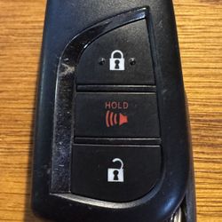 2019-22 Toyota RAV4 OEM Dip Key Remote 3 -Button