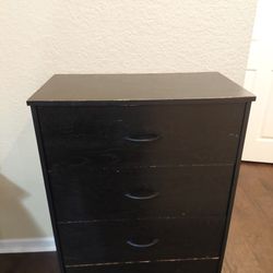4 Drawer Dresser 
