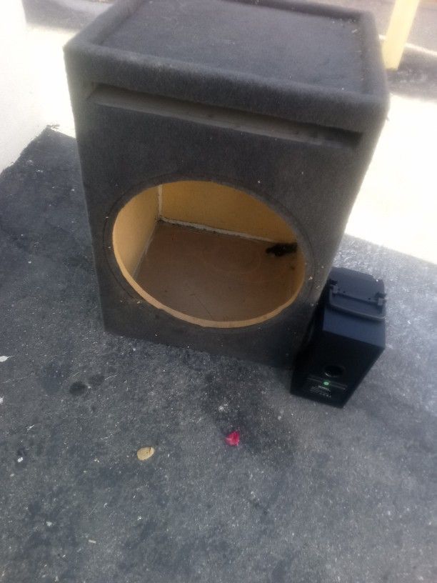 12" Subwoofer Box