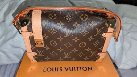 Louis Vuitton Side Trunk MM handbag in Monogram
