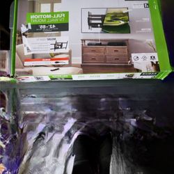 T.v Mount