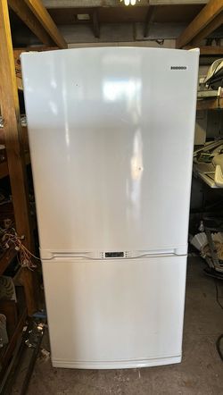 Samsung White Fridge Bottom Freezer Energy Star