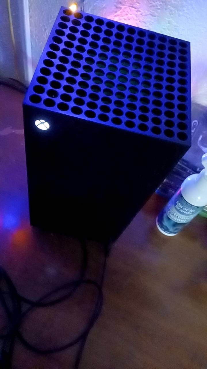 Xbox X & Monitor
