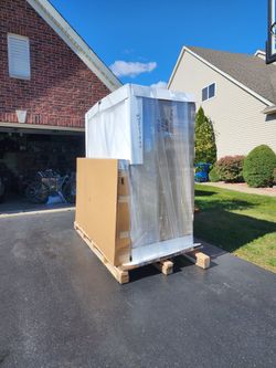 We Move And Remove Hot Tubs!