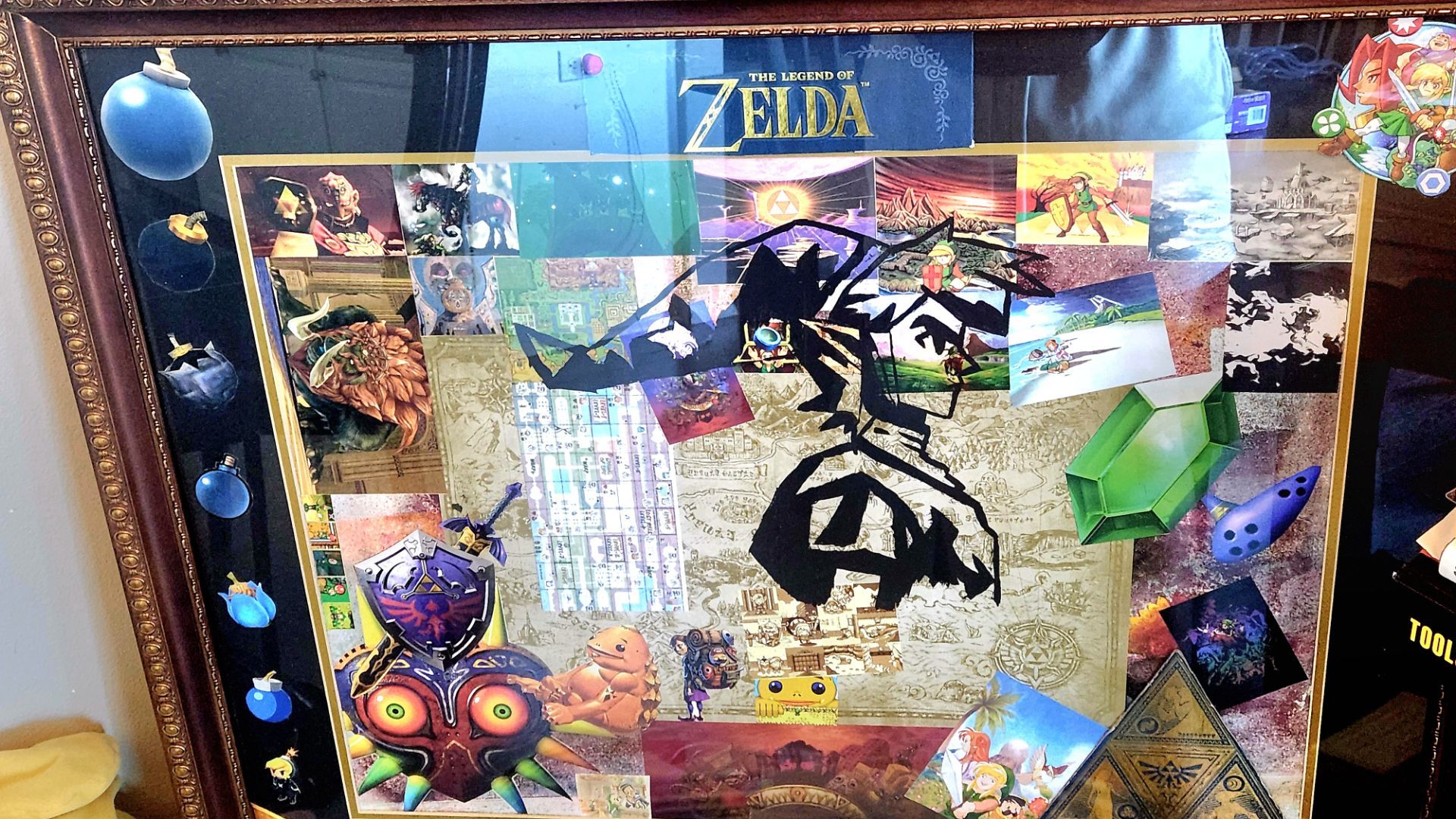 1 of 1 Zelda “Link Between Worlds” Framed Mixed-Media Art Piece