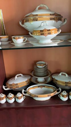 Antique French table setting @ 25 plate setting