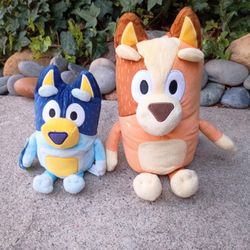 Bluey and Friends 1 Talk's Plush Set of Two Excellent Conditions 