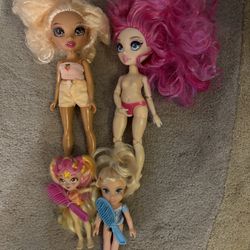 Lot Of 4 Assorted Dolls