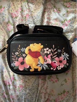Winnie the Pooh Purse (Pick Up Only!!)