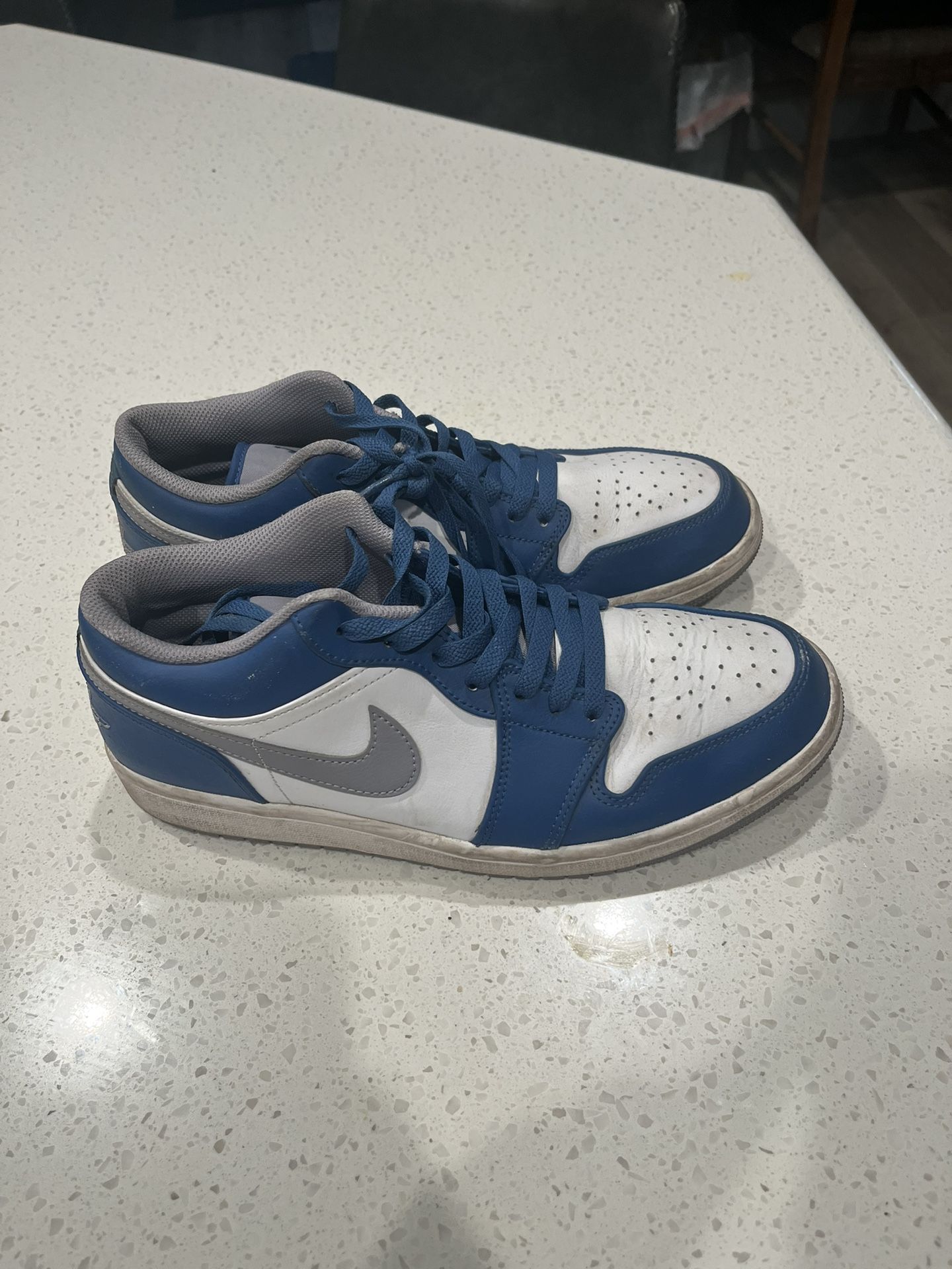9.5 Jordan 1 Low “True Blue Cements”