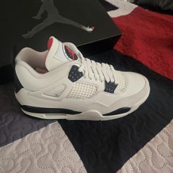 Retro 4s OG FC