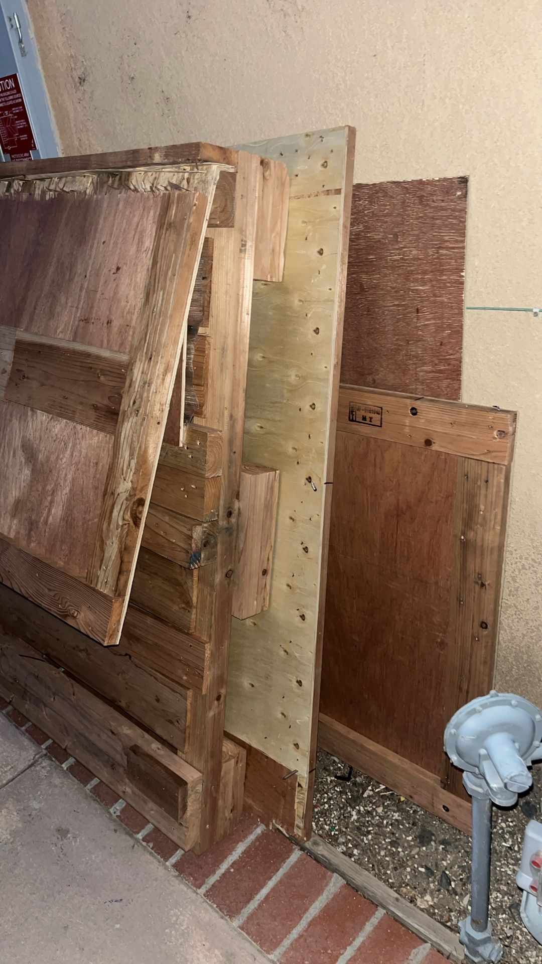FREE WOOD