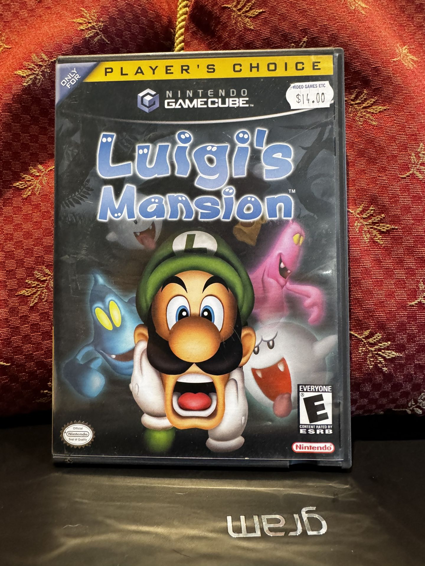GAMECUBE Luigi’s Mansion