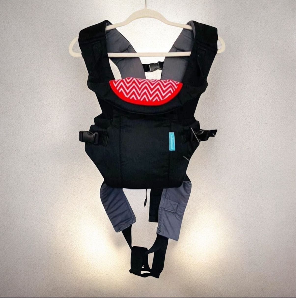 infantino 3 in 1 baby carrier used once