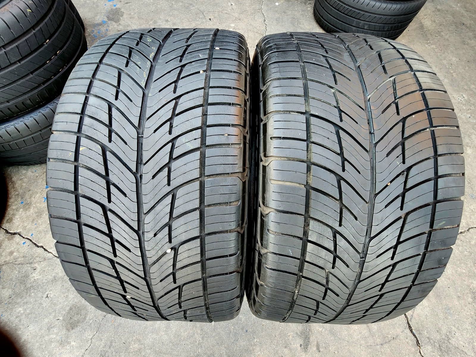 2 USED TIRES BFGOODRICH 275/40/20