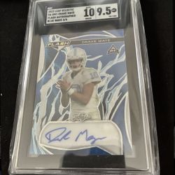 Drake Maye Signed Rare Card