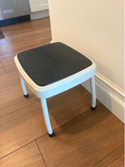 White vintage Cosco metal step stool - heavy duty