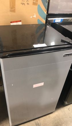 Magic Chef Refrigerator 3.3 cu ft