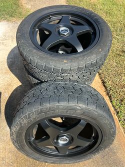 20” Fifteen52 Wheels with Toyo Open Country Tires