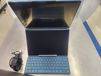 Lenovo Yoga Book 9i  2-in-1 laptop Dual screen
