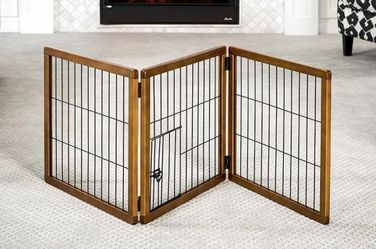 Carlson Pet Products Design Paw 3 Panel Premium Wooden Pet Gate, Brown, 62" L x 20" H