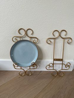Gold Metal Wall Rack, Wall Mount Holder, Picture Holder